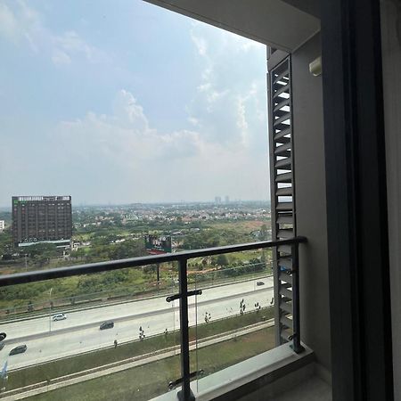 Stay N Cozy Apartemen Sky House Bsd By Sm Room Samporo Kültér fotó