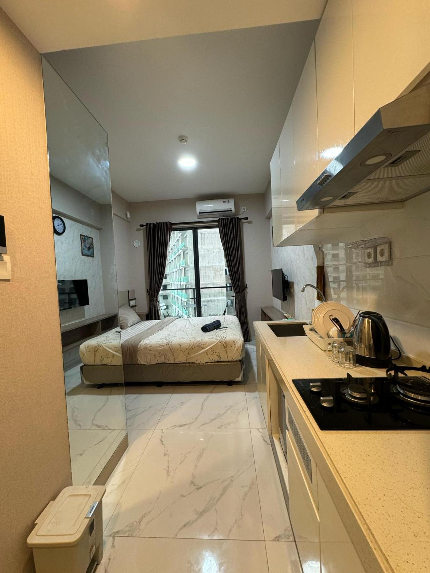 Stay N Cozy Apartemen Sky House Bsd By Sm Room Samporo Kültér fotó